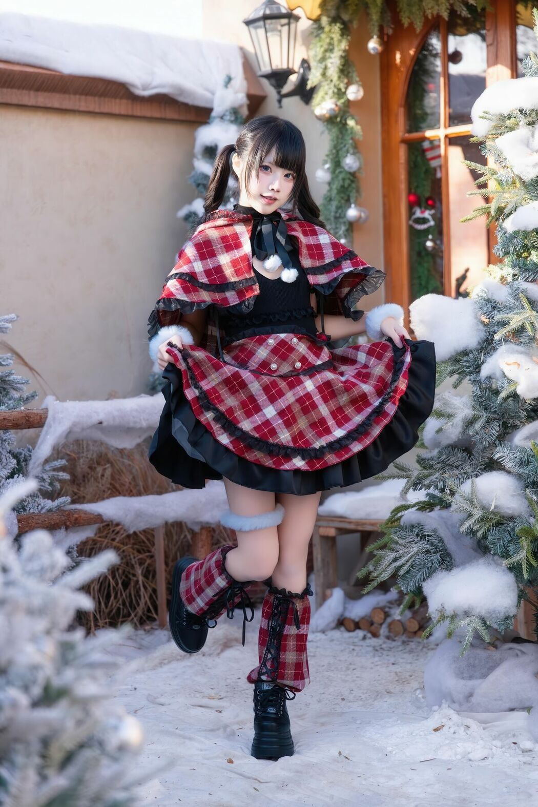 Coser@清水凪 – 圣诞 日夜 Part01 (51P)