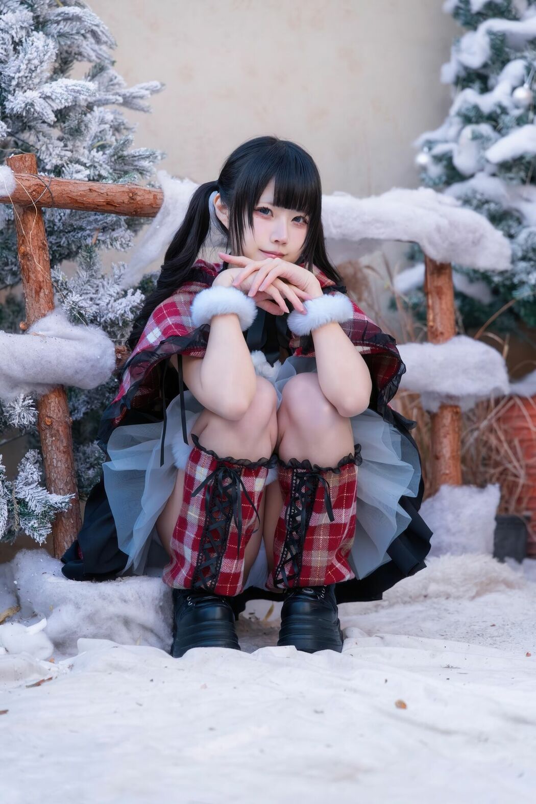 Coser@清水凪 – 圣诞 日夜 Part01 (51P)