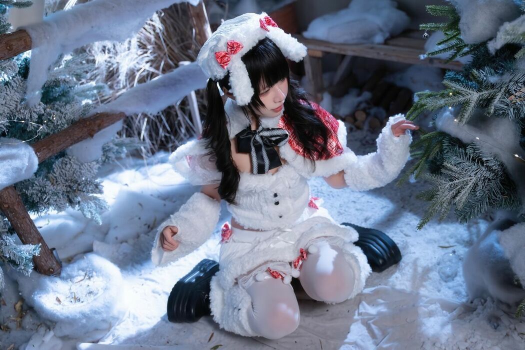 Coser@清水凪 – 圣诞 日夜 Part02 (50P)