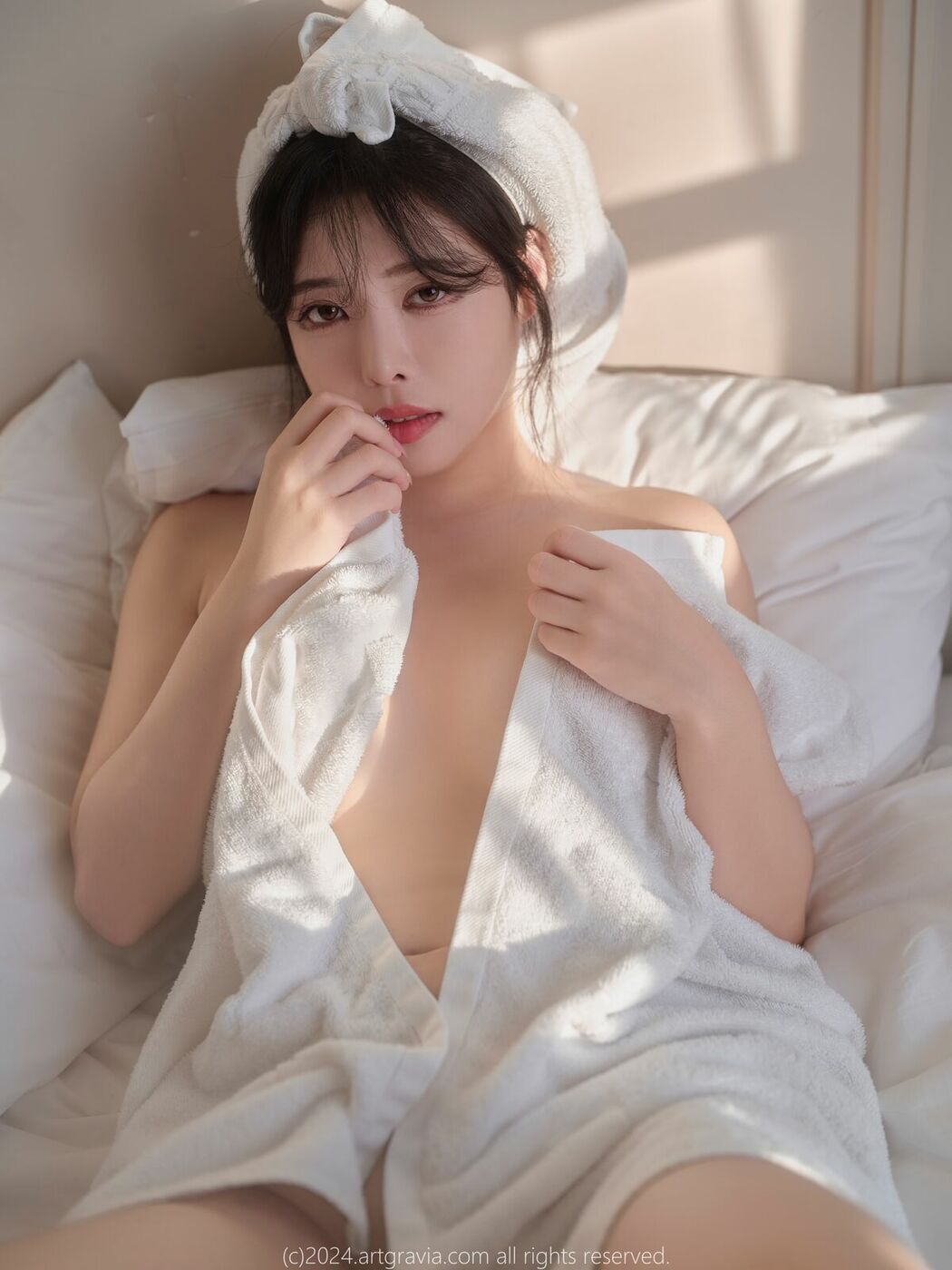 ArtGravia Vol.638 Areumm 다움 (87P)