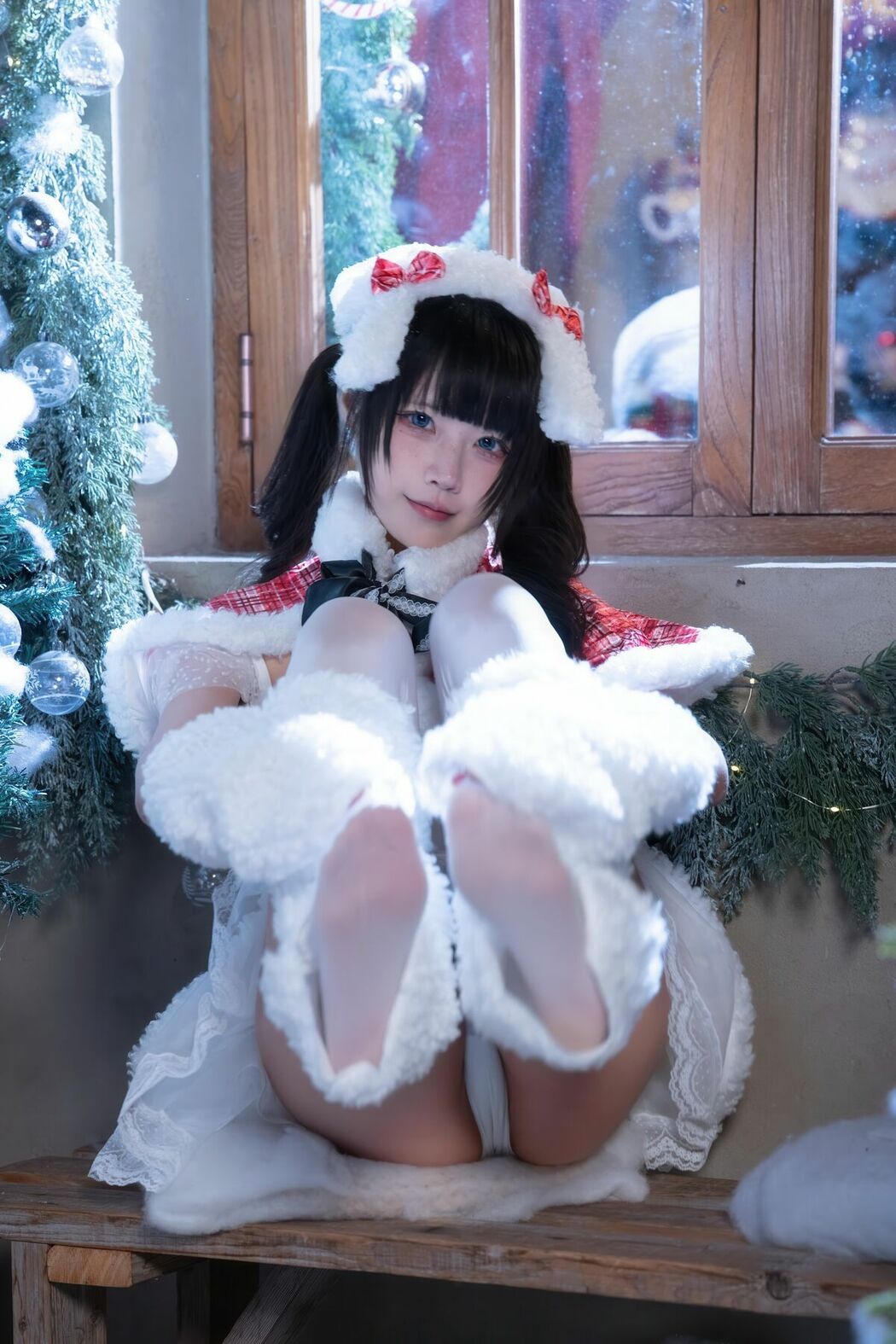 Coser@清水凪 – 圣诞 日夜 Part02 (50P)