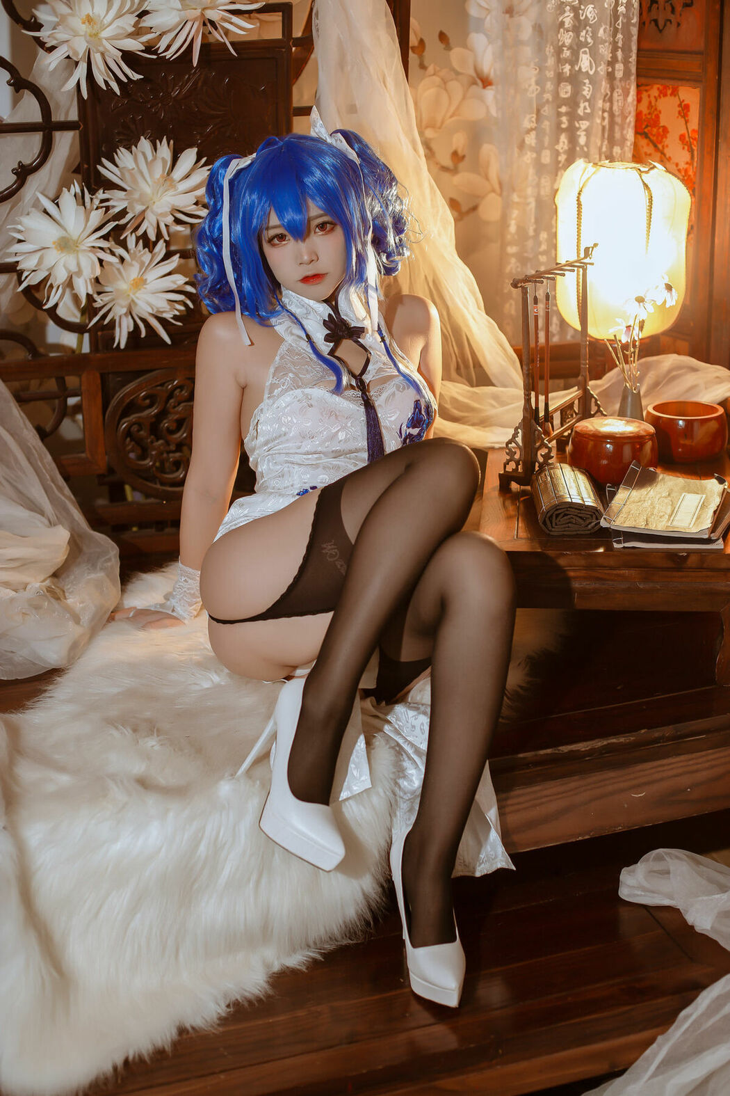 Coser@二佐Nisa – 碧蓝航线 圣路易斯 春之华 (30P)