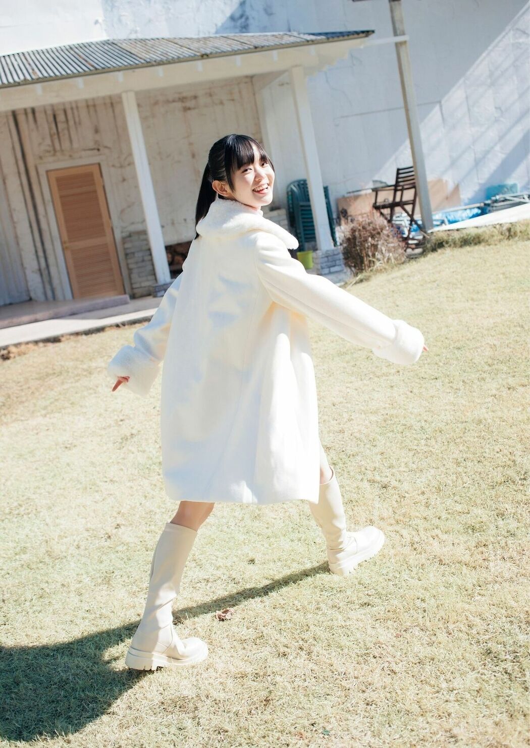 JP Nozomi Nirei 楡井希実 – デジタル限定 YJ PHOTO BOOK 写真集 可愛すぎて爆発する (48P)