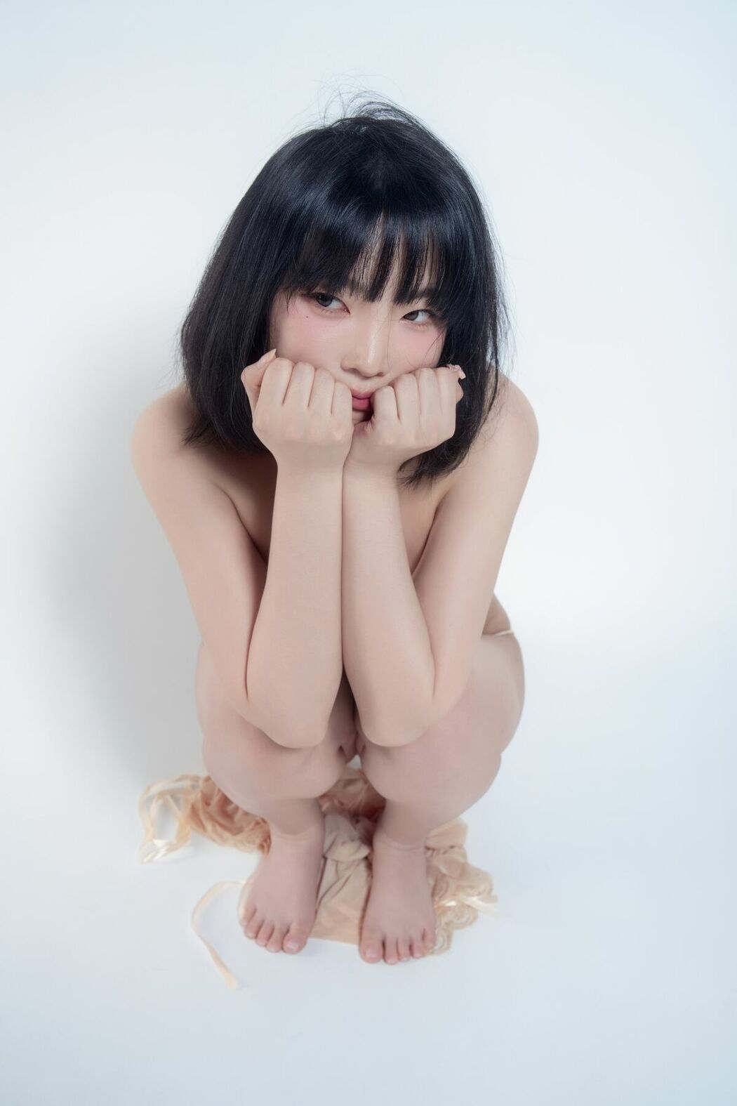 Kang In-kyung 강인경 – x Hoorizon Part01 (60P)