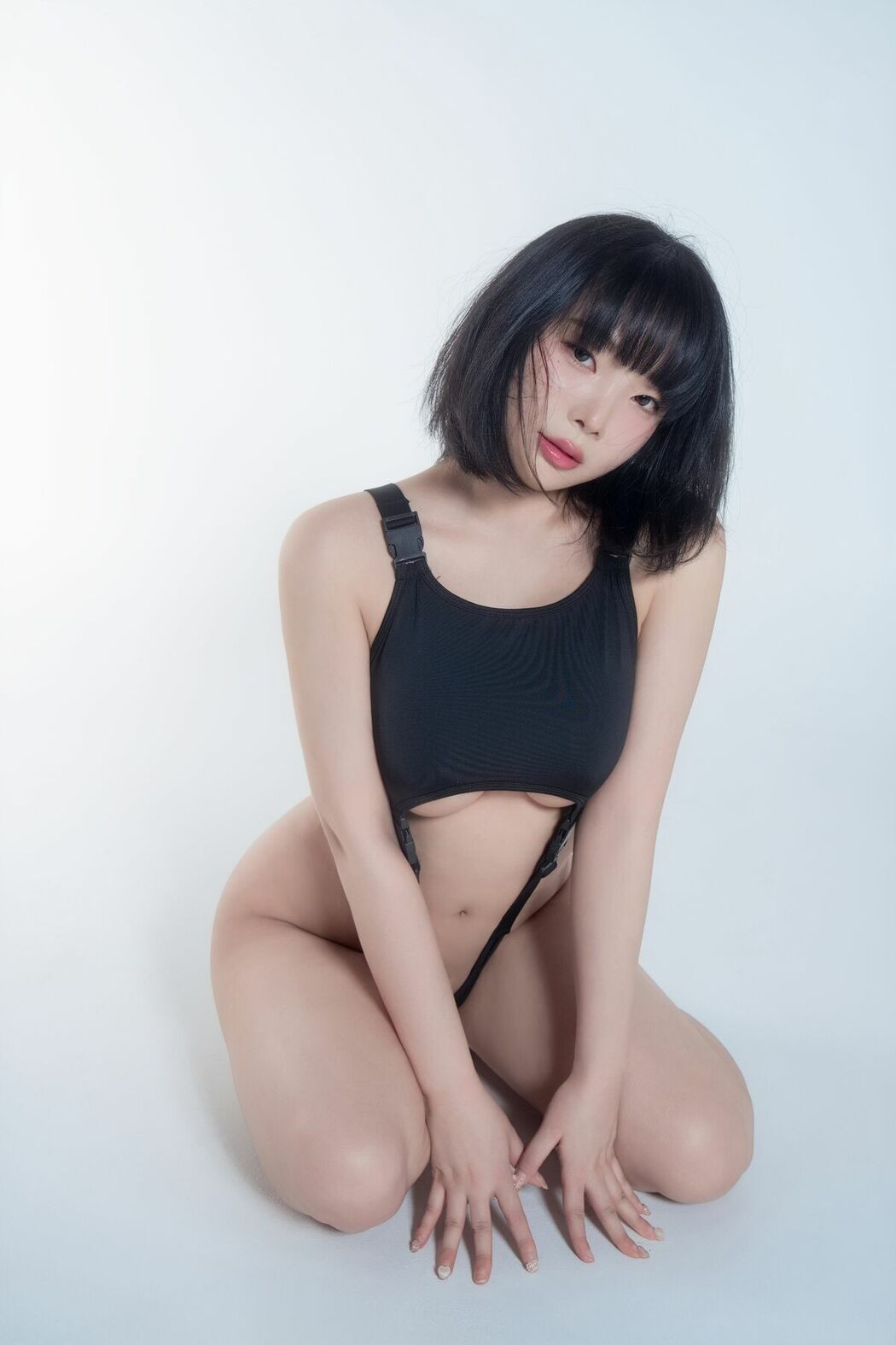 Kang In-kyung 강인경 – x Hoorizon Part02 (59P)