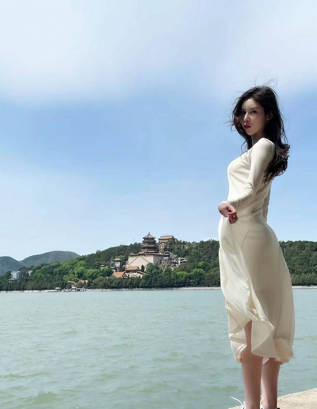 Private Photoshoot 鹿鹿 – 尤果网超级女神 稀有全尺度私拍流出 Part02 (70P)