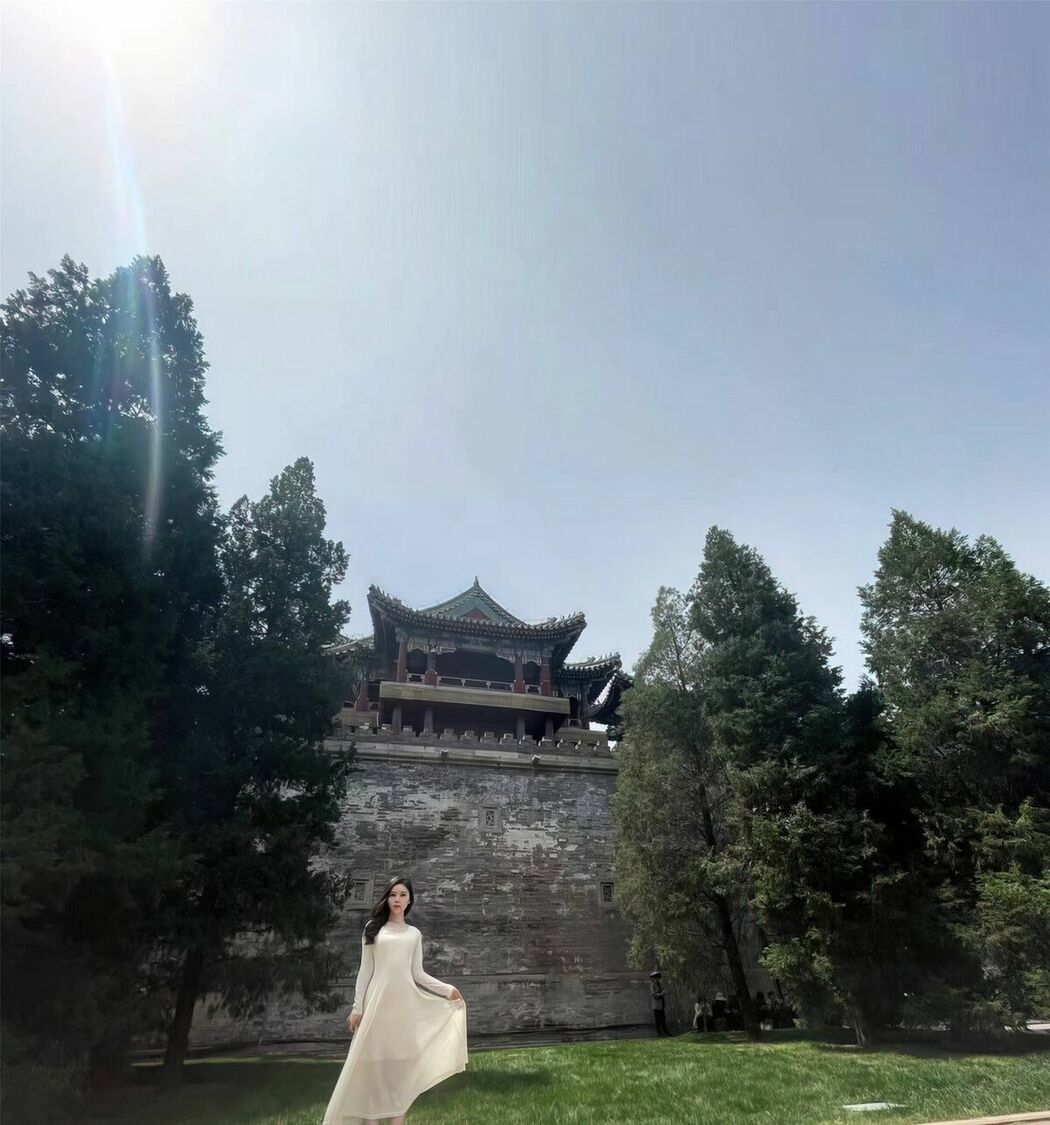 Private Photoshoot 鹿鹿 – 尤果网超级女神 稀有全尺度私拍流出 Part02 (70P)