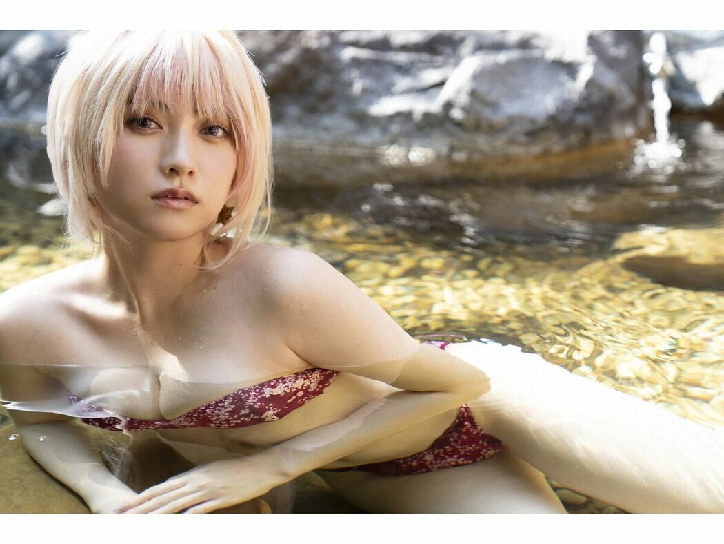 JP Momotsuki Nashiko 桃月なしこ – ヤングガンガンデジタル限定写真集不器用な先輩。LASTコラボ (64P)