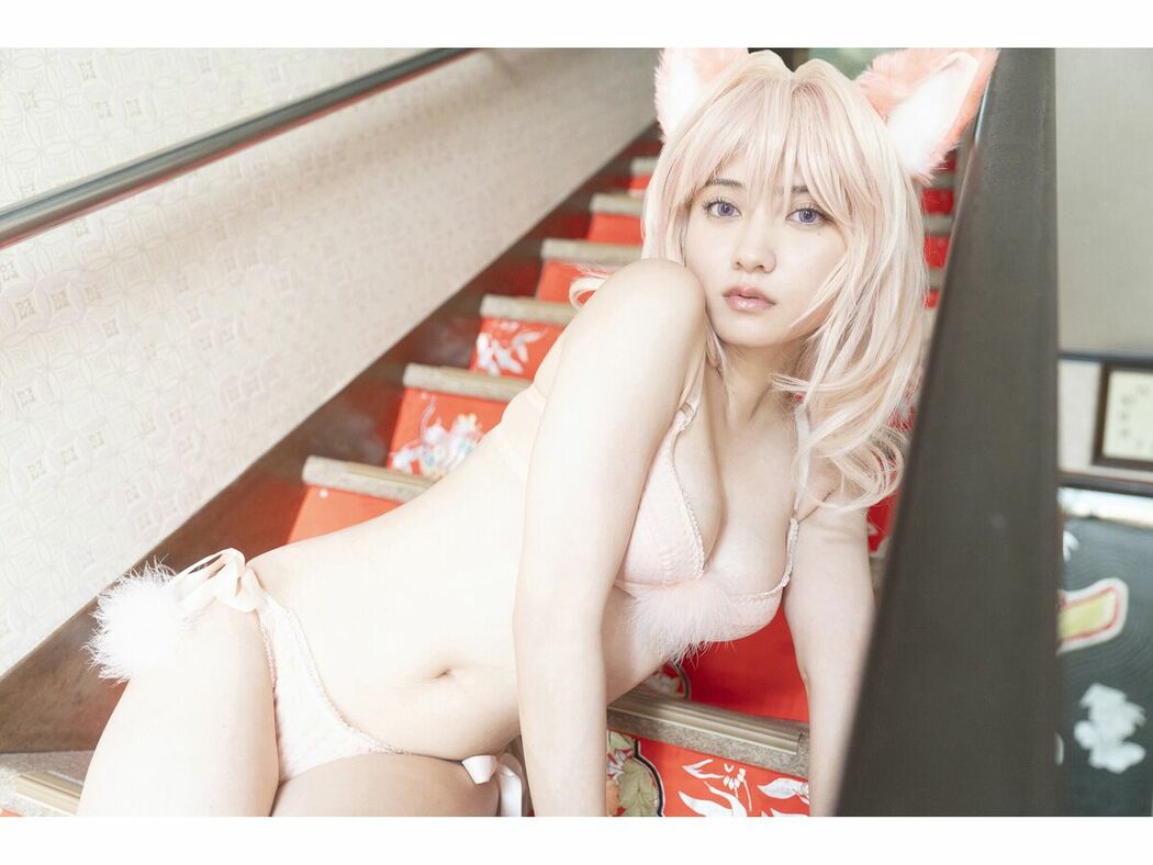 JP Momotsuki Nashiko 桃月なしこ – ヤングガンガンデジタル限定写真集不器用な先輩。LASTコラボ (64P)