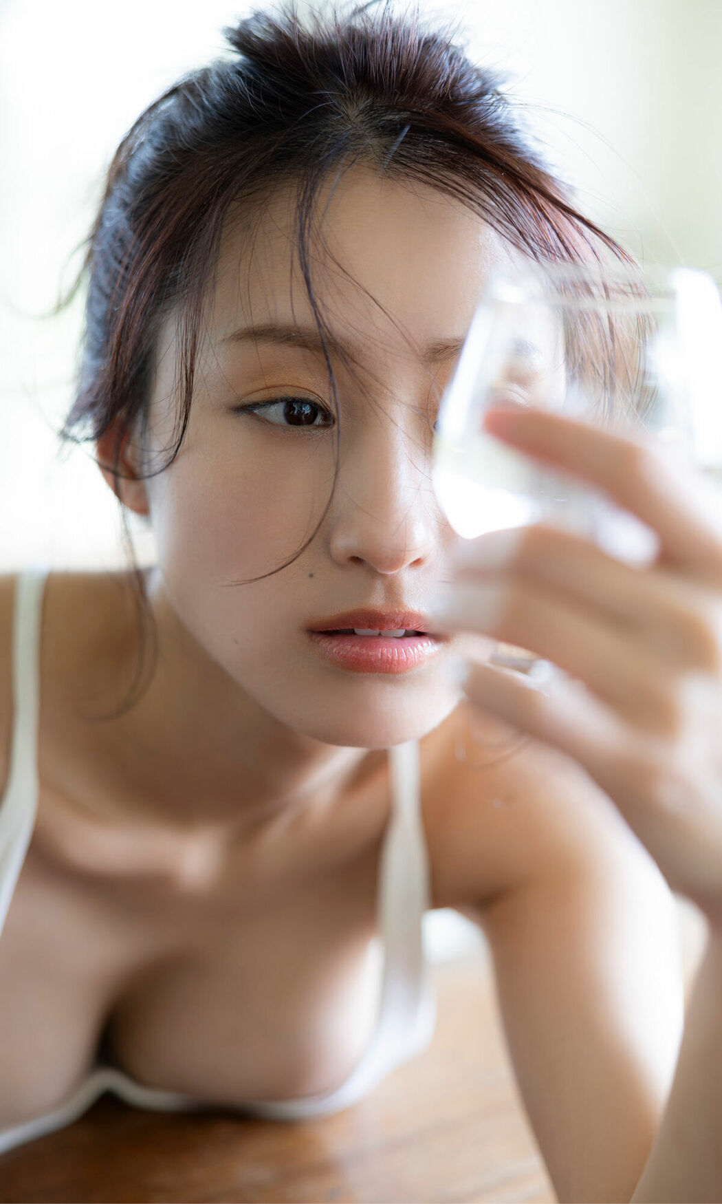 JP Sumida Ayano 澄田綾乃 – デジタル限定 写真集注意 魔性の女神 週プレ PHOTO BOOK (72P – 1V)