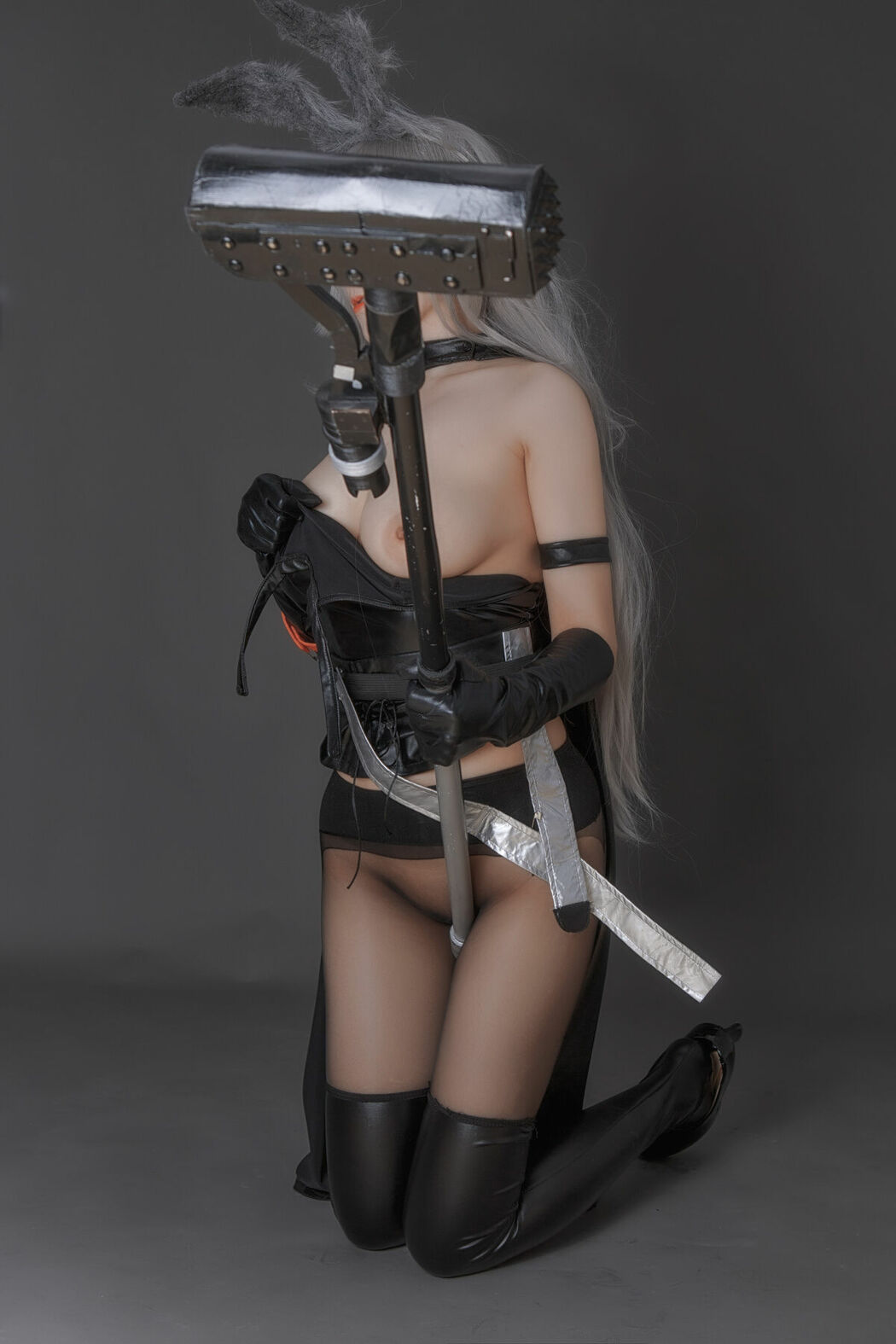 Coser@Hokunaimeko 北乃芽子 – Savage Arknights (13P)