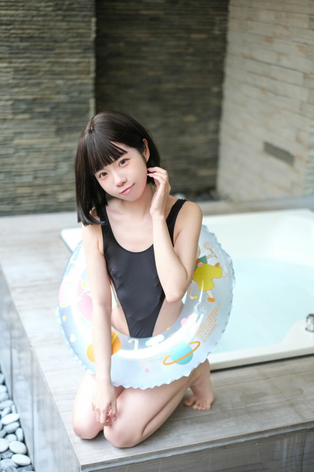 Coser@可可小白兔 – 濕身死庫水 (29P)