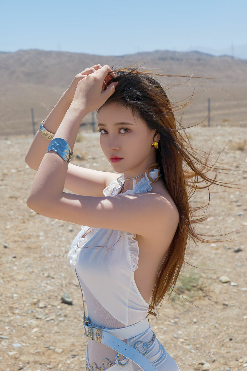 Coser@年年Nnian – 风 (51P)