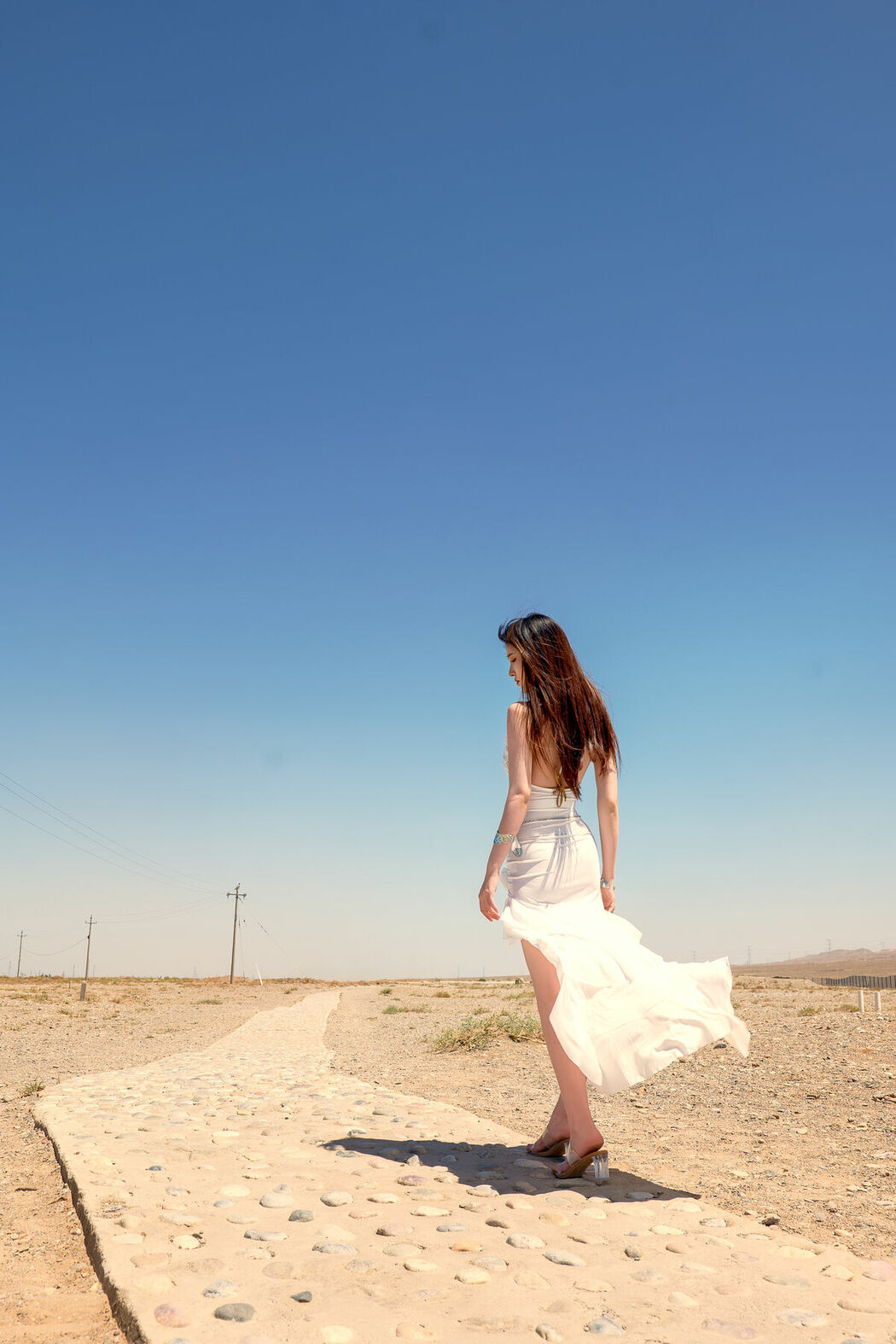 Coser@年年Nnian – 风 (51P)