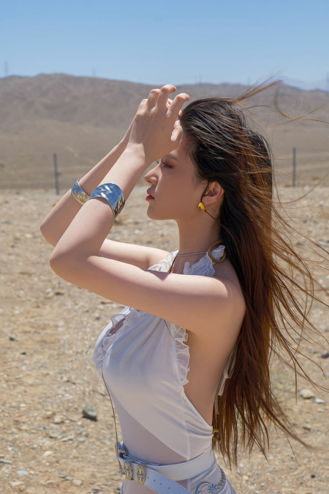 Coser@年年Nnian – 风 (51P)