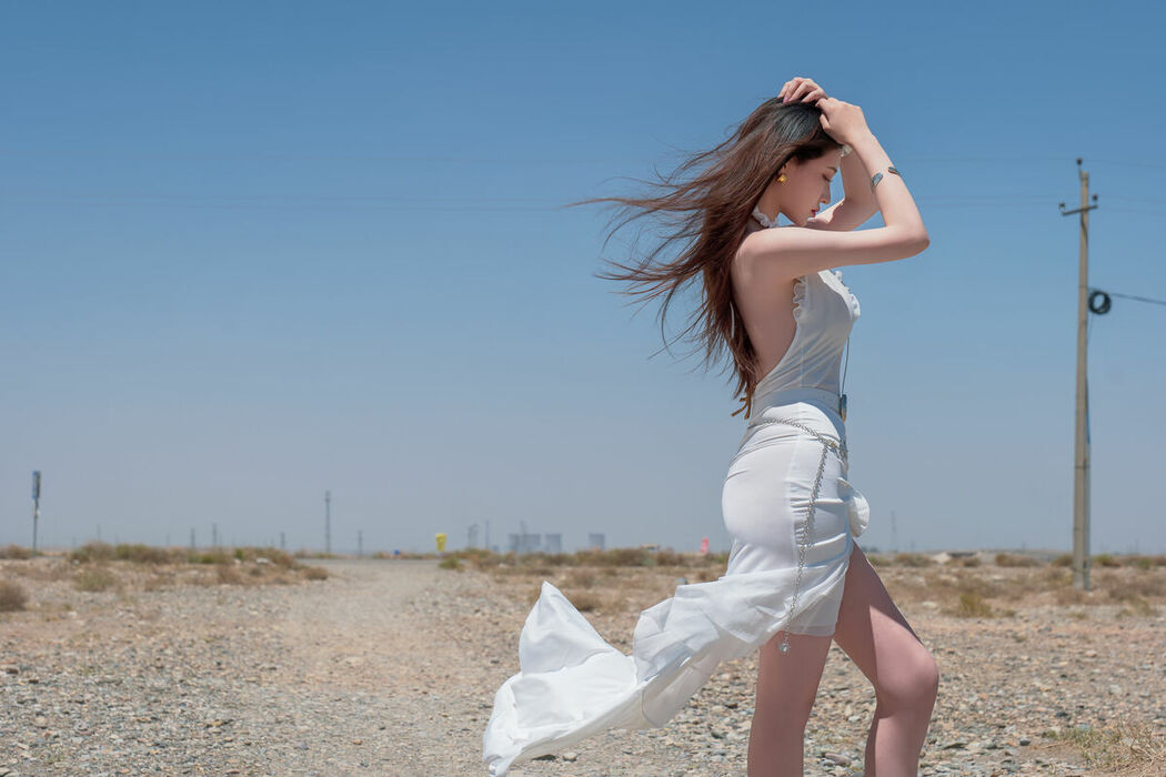 Coser@年年Nnian – 风 (51P)