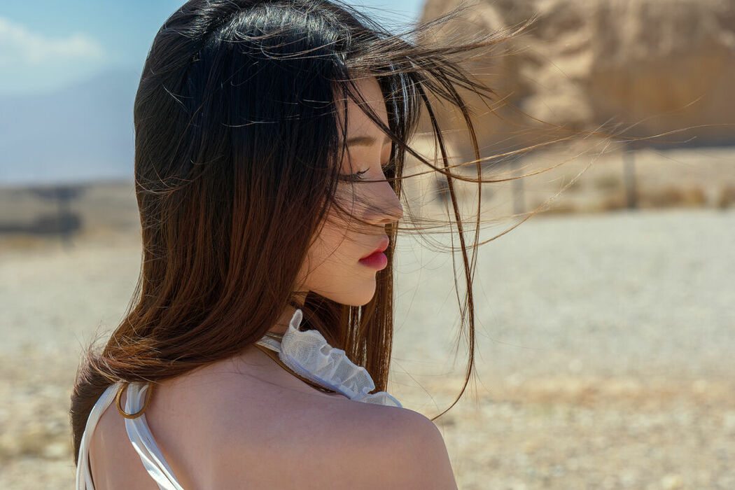 Coser@年年Nnian – 风 (51P)