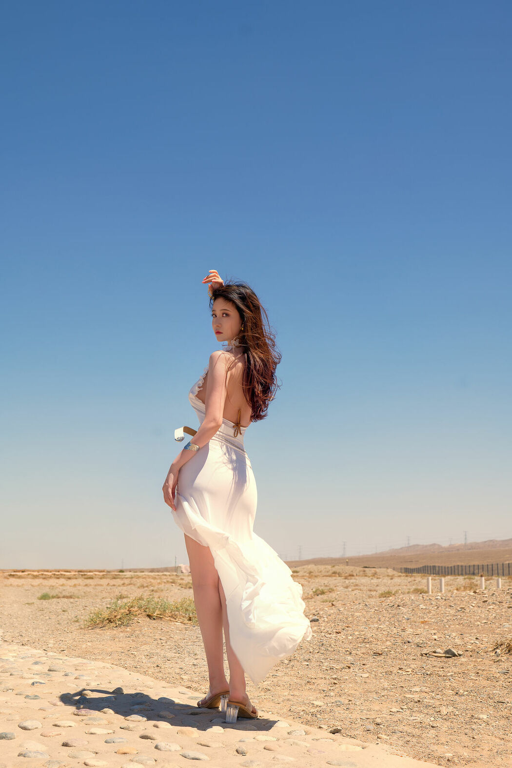 Coser@年年Nnian – 风 (51P)