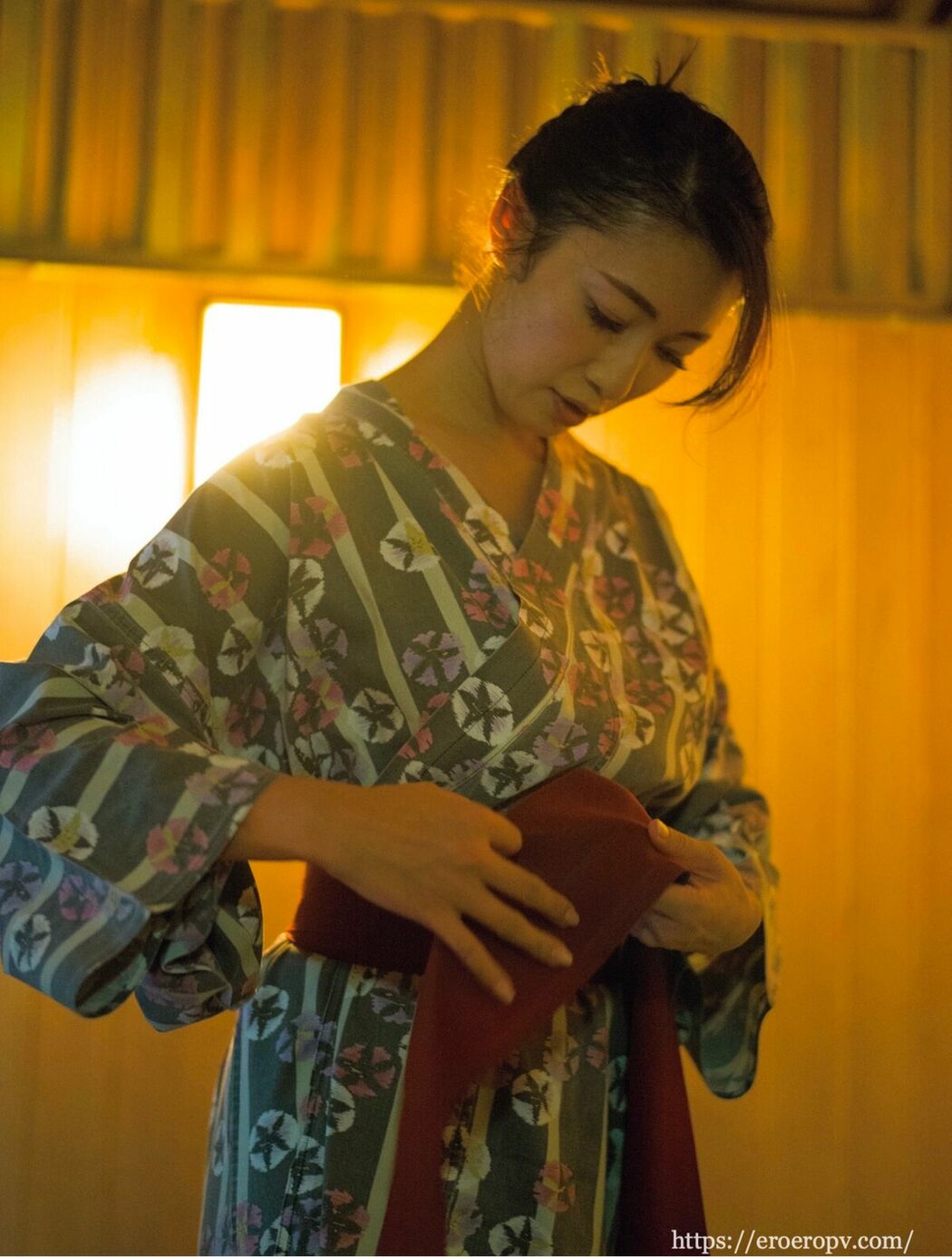 JP Reiko Kobayakawa 小早川怜子 – 美しすぎる熟女優待望のファースト写真集 Part01 (47P)