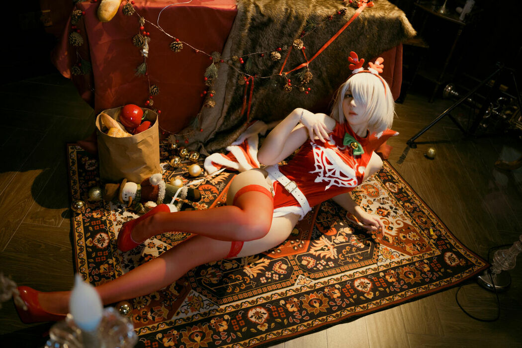 Coser@九曲Jean – 尼尔&middot;机械纪元 2B圣诞 (41P)