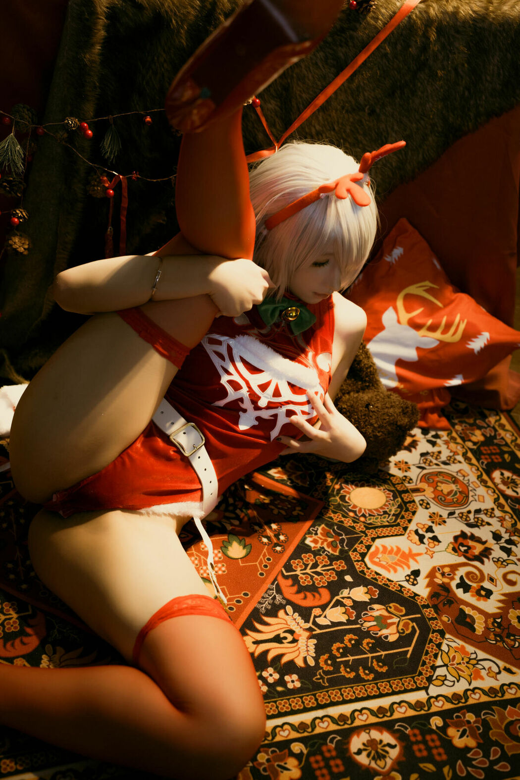 Coser@九曲Jean – 尼尔&middot;机械纪元 2B圣诞 (41P)