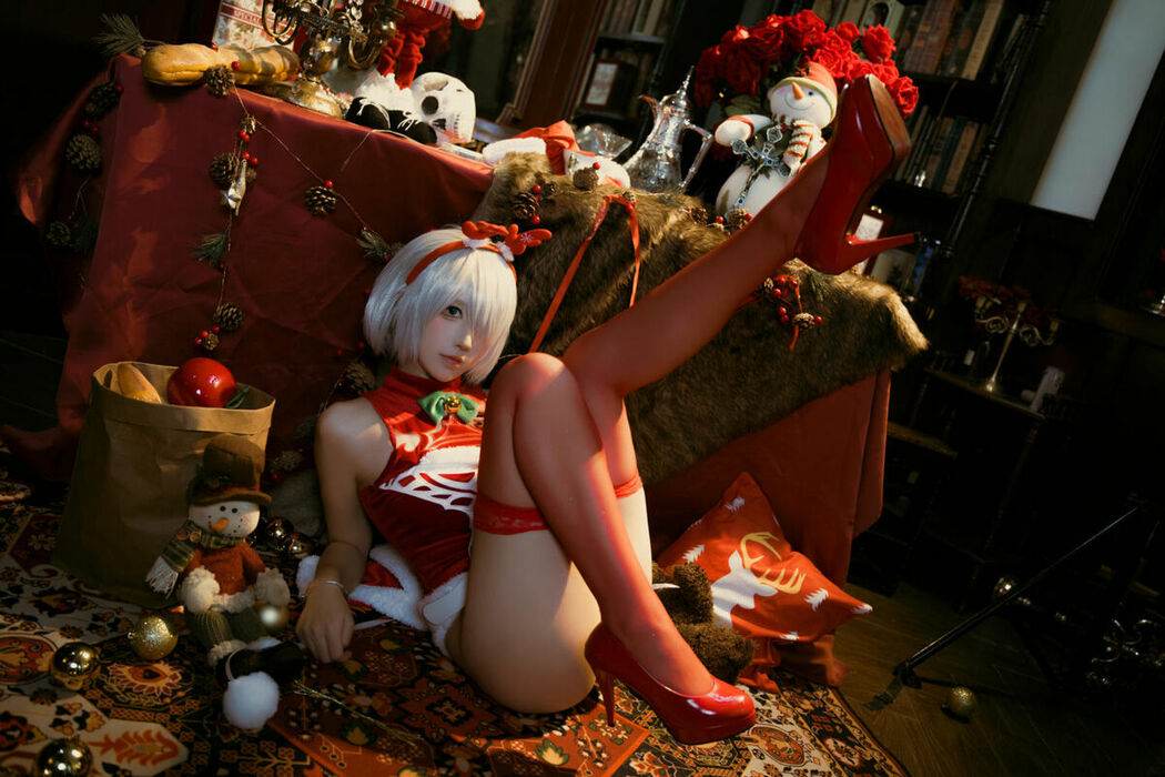 Coser@九曲Jean – 尼尔&middot;机械纪元 2B圣诞 (41P)