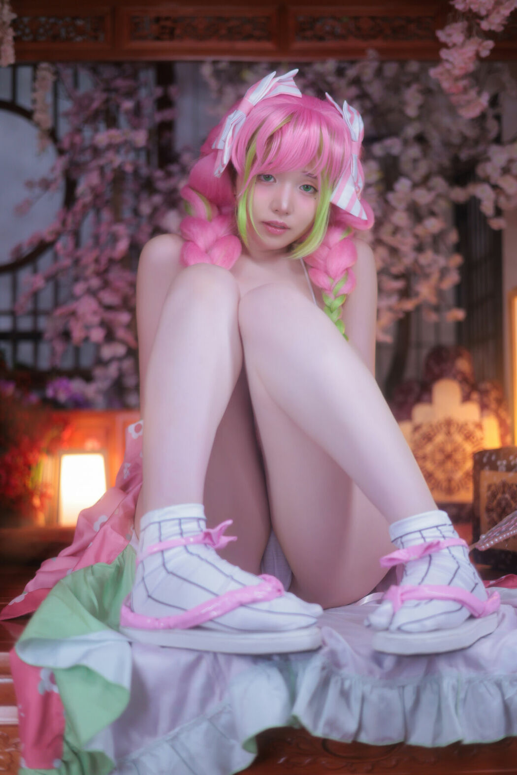 Yeon Woo 연우 – MITSURI Part02 (54P)