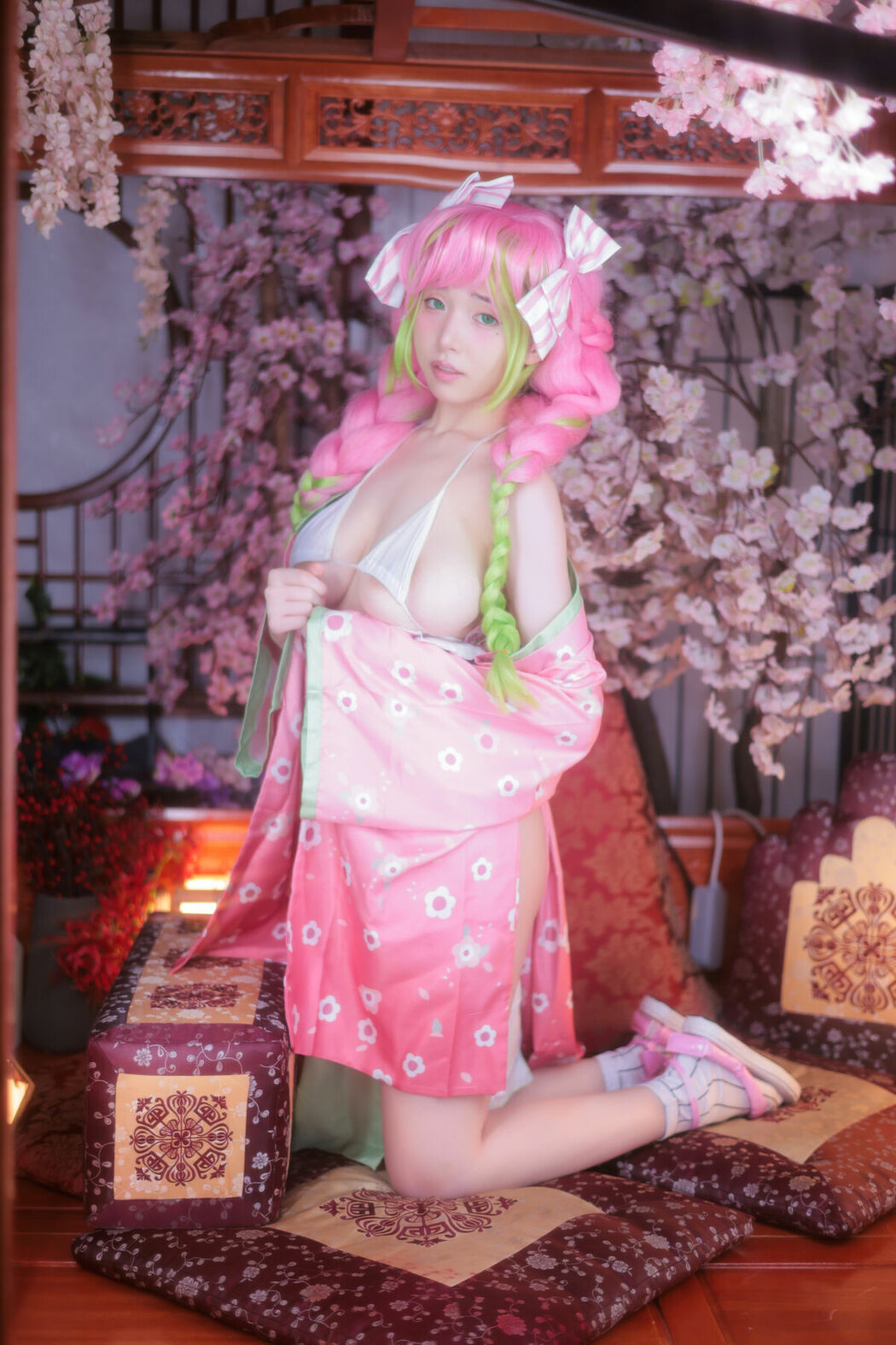 Yeon Woo 연우 – MITSURI Part02 (54P)