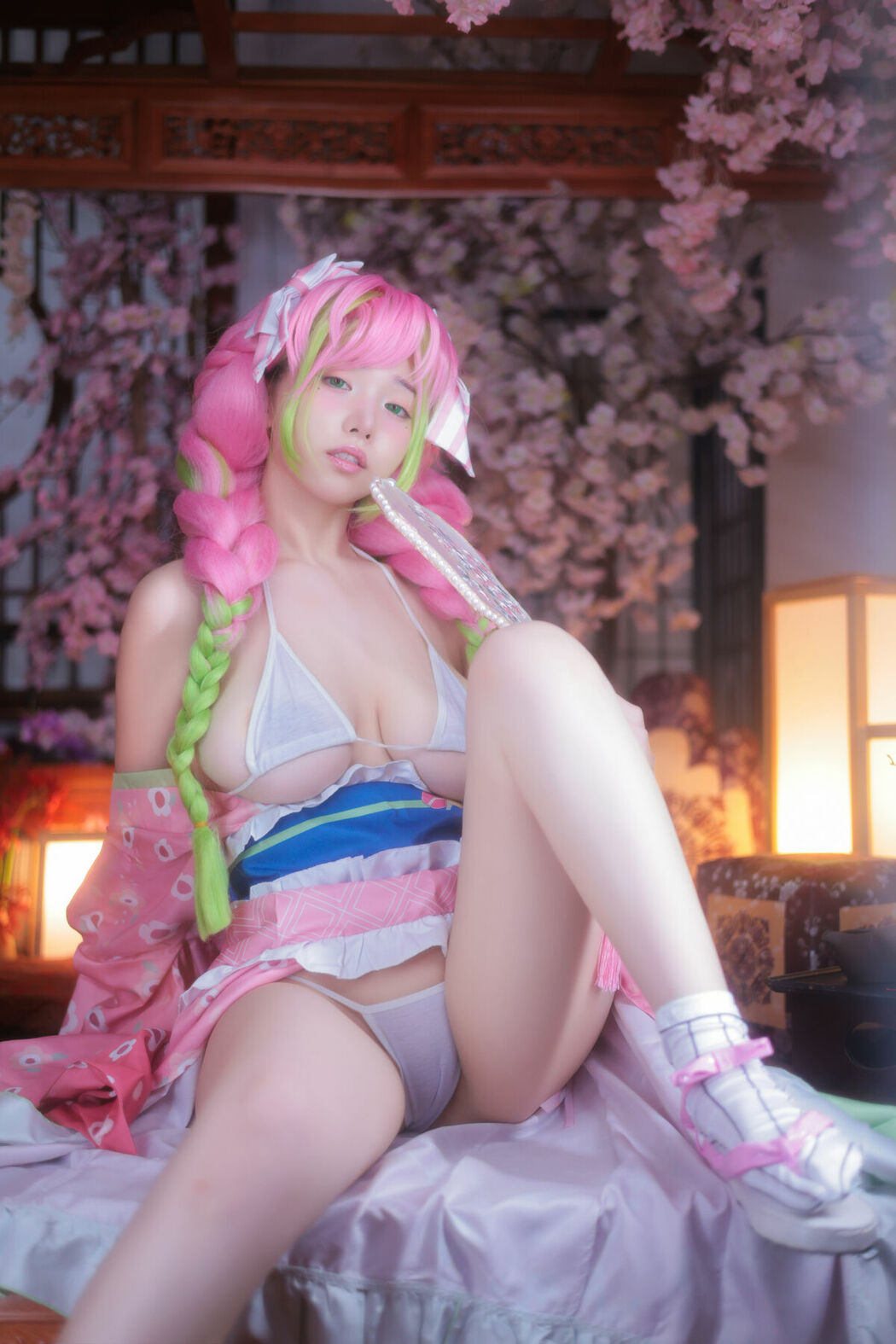 Yeon Woo 연우 – MITSURI Part02 (54P)