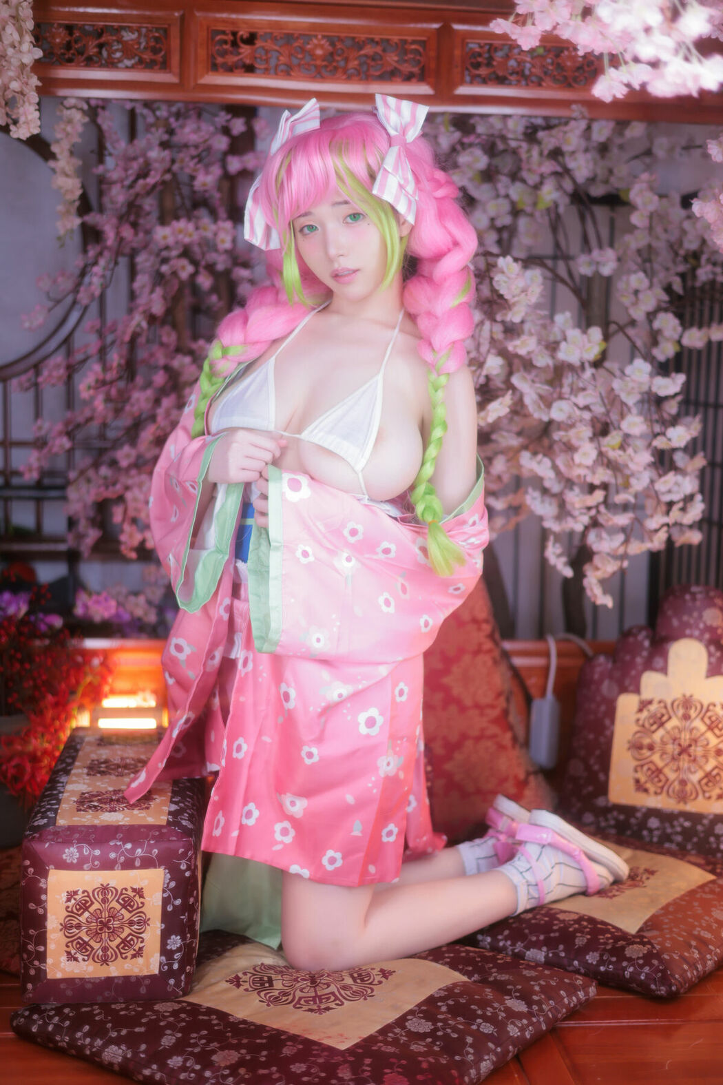 Yeon Woo 연우 – MITSURI Part02 (54P)