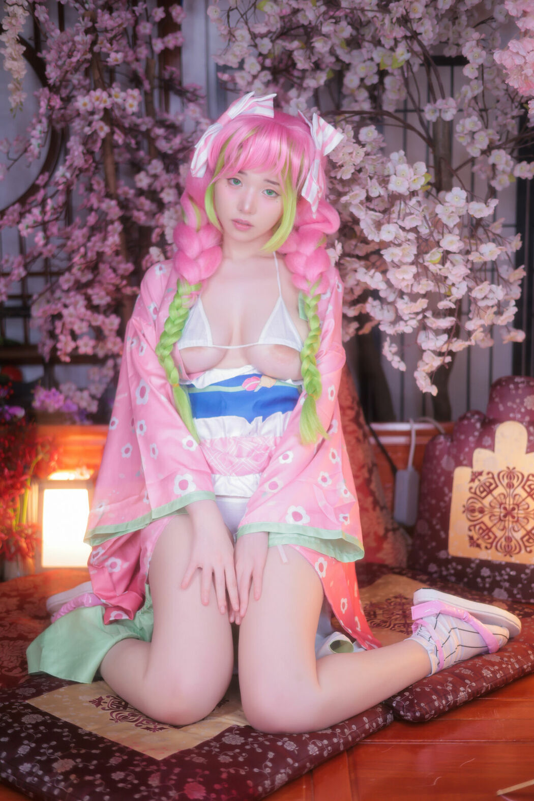 Yeon Woo 연우 – MITSURI Part02 (54P)