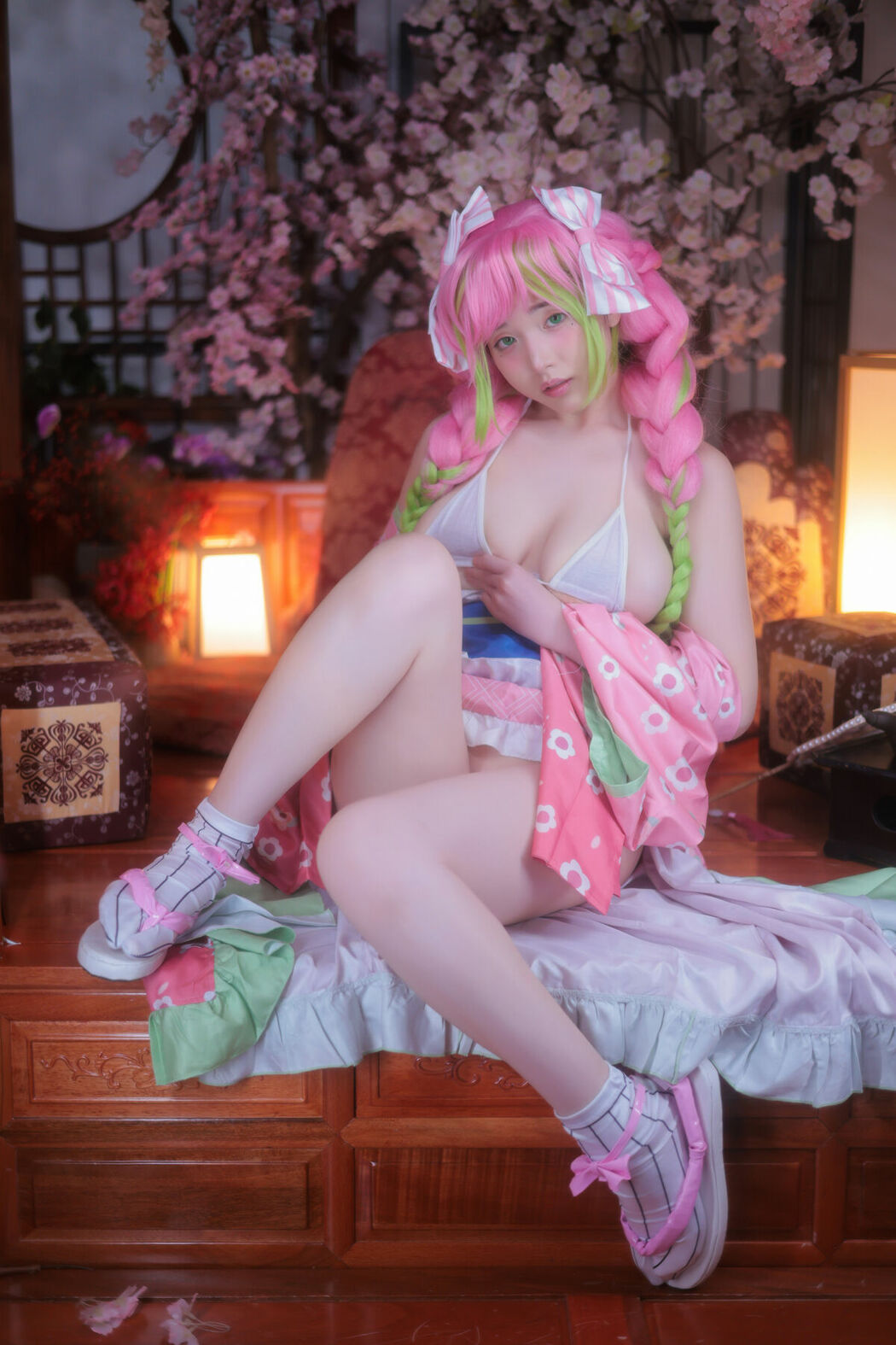 Yeon Woo 연우 – MITSURI Part02 (54P)