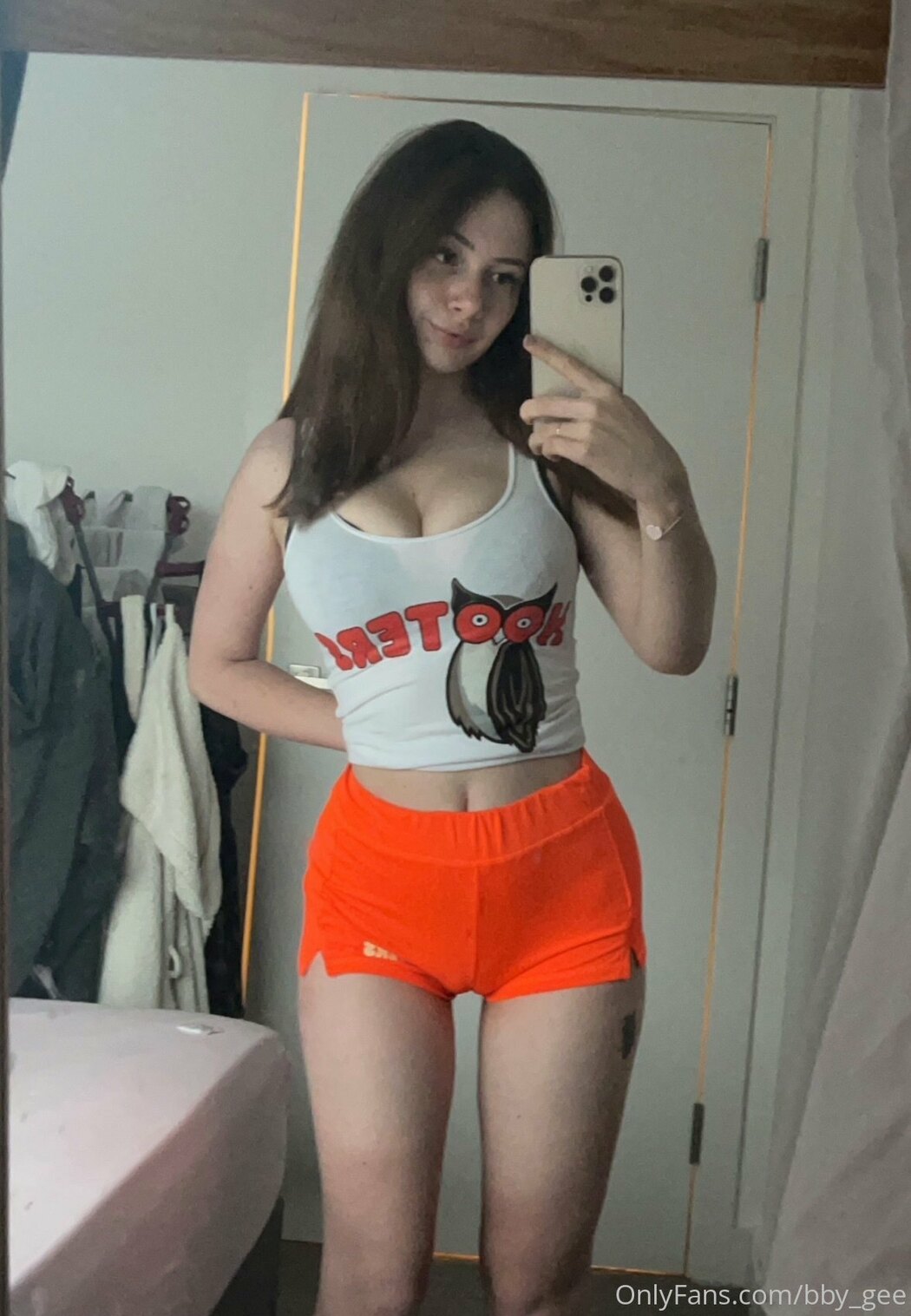 Evie Gee bby_gee