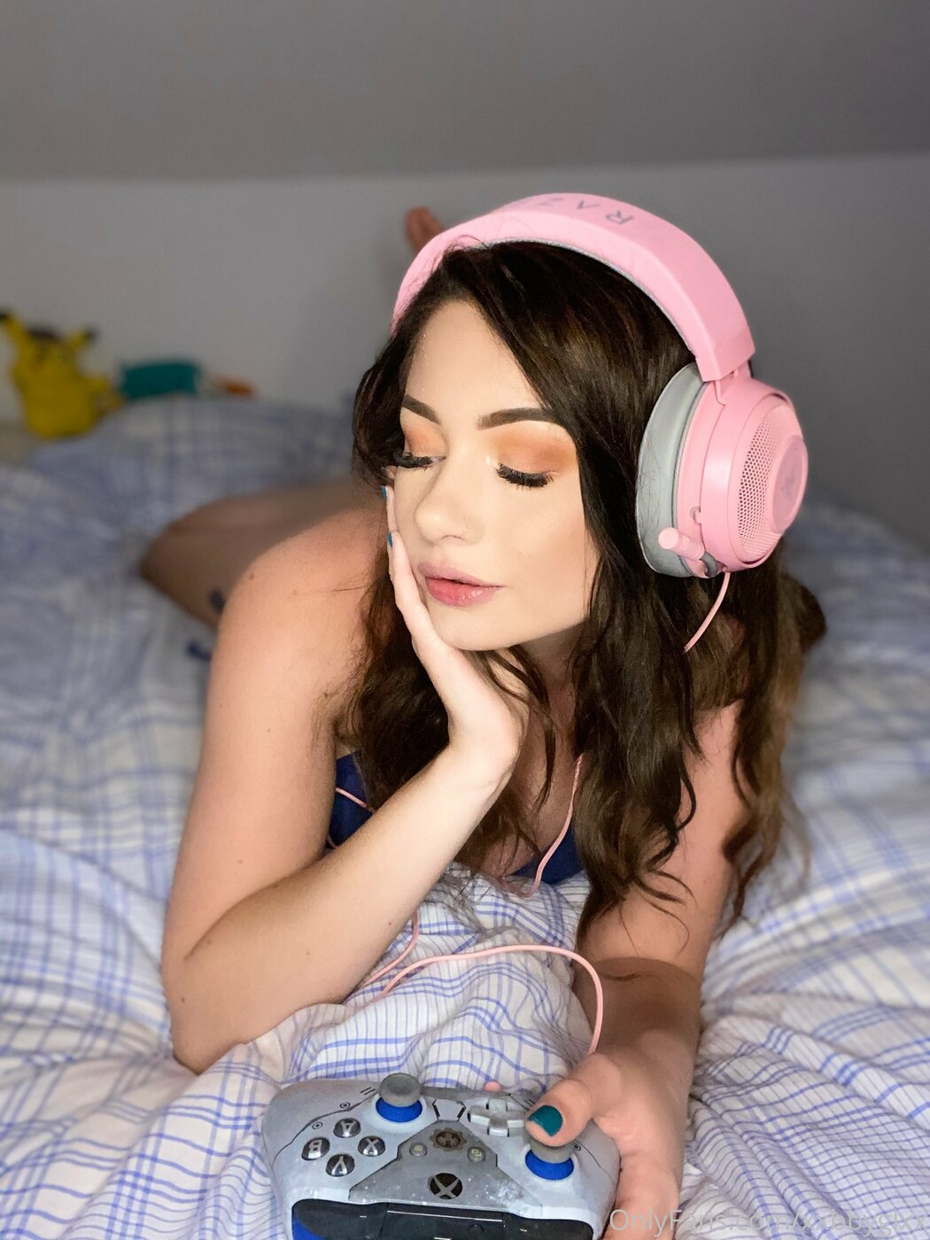 Evie Gee bby_gee