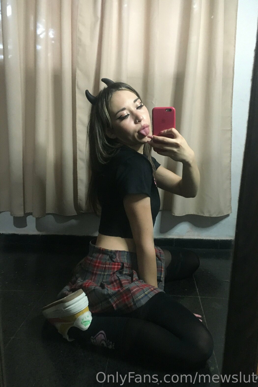 mewslut