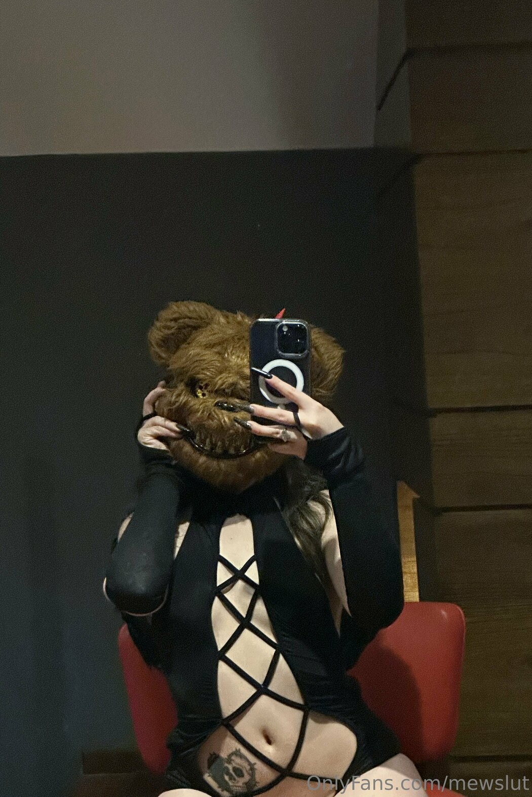 mewslut