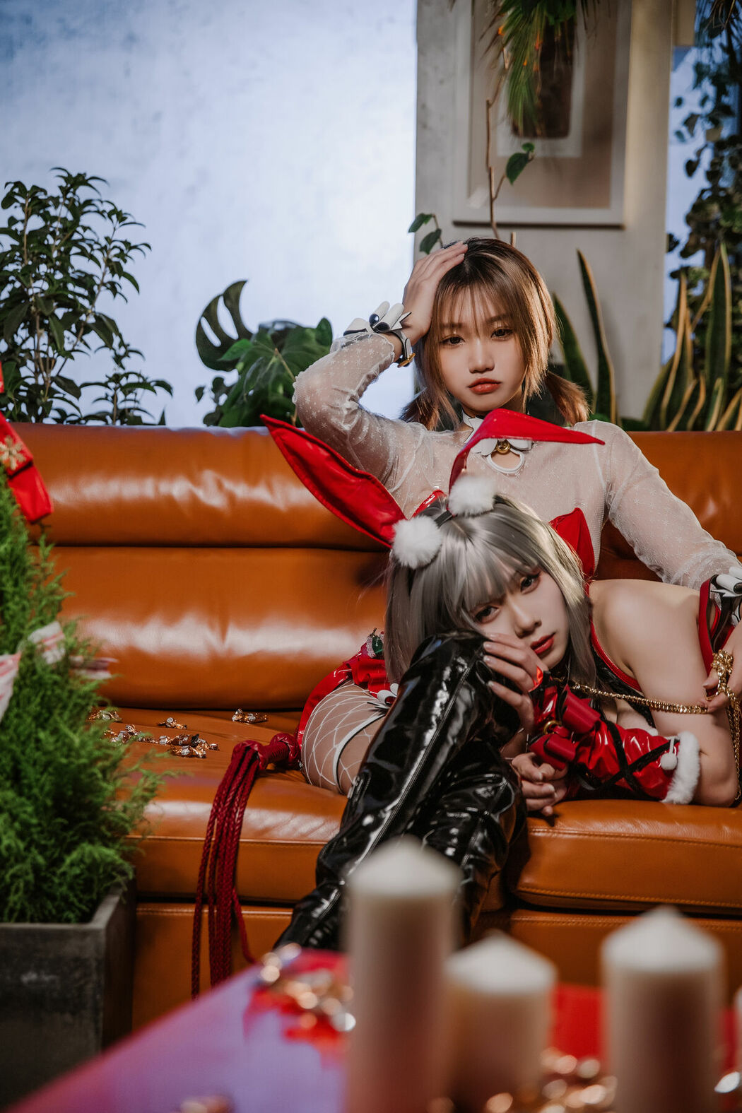 Coser@柒柒要乖哦 And 末夜787 – 双人圣诞礼物 (65P)