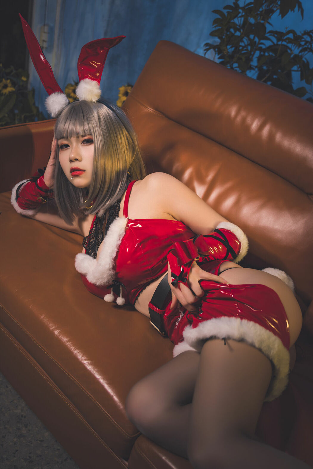 Coser@柒柒要乖哦 And 末夜787 – 双人圣诞礼物 (65P)