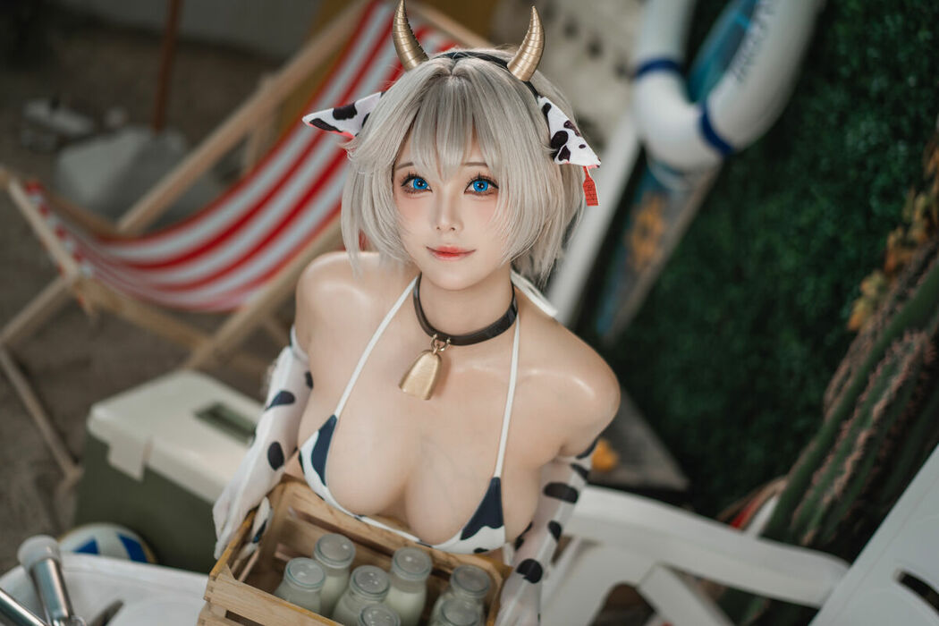 Coser@蜜汁猫裘 – 棕色尘埃 奶牛 Part02 (59P)