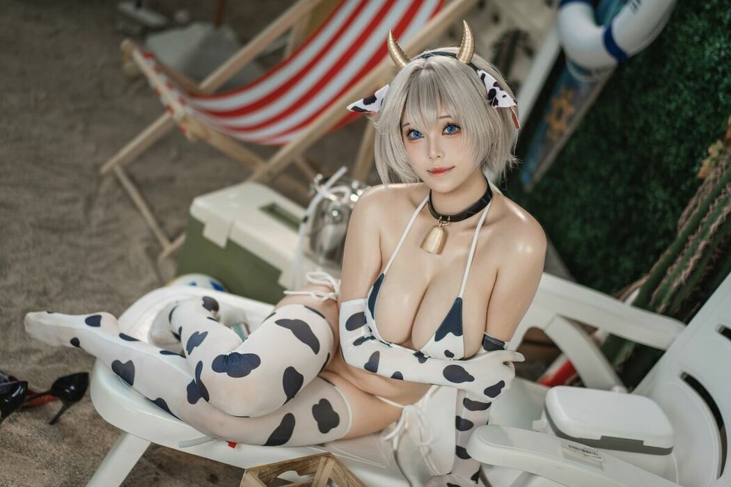 Coser@蜜汁猫裘 – 棕色尘埃 奶牛 Part03 (58P)
