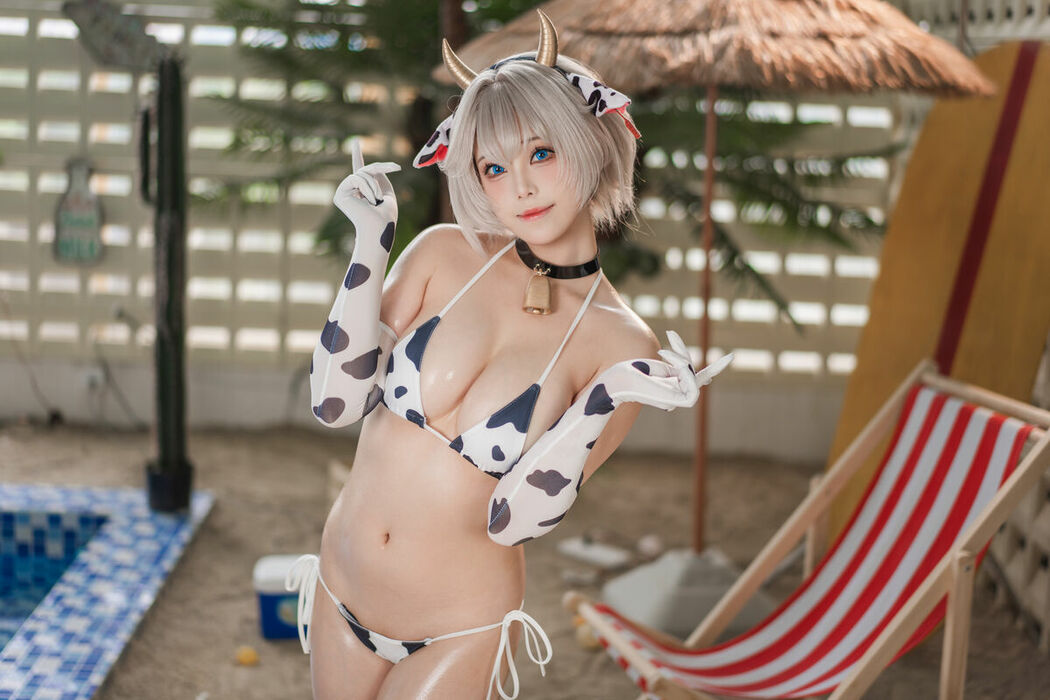 Coser@蜜汁猫裘 – 棕色尘埃 奶牛 Part03 (58P)