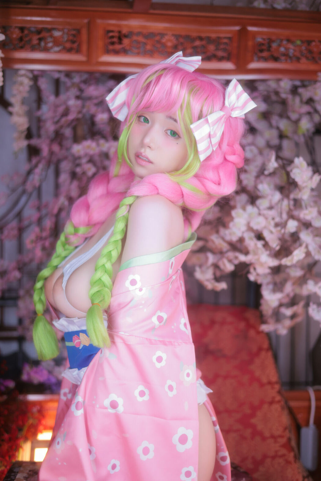 Yeon Woo 연우 – MITSURI Part03 (54P)