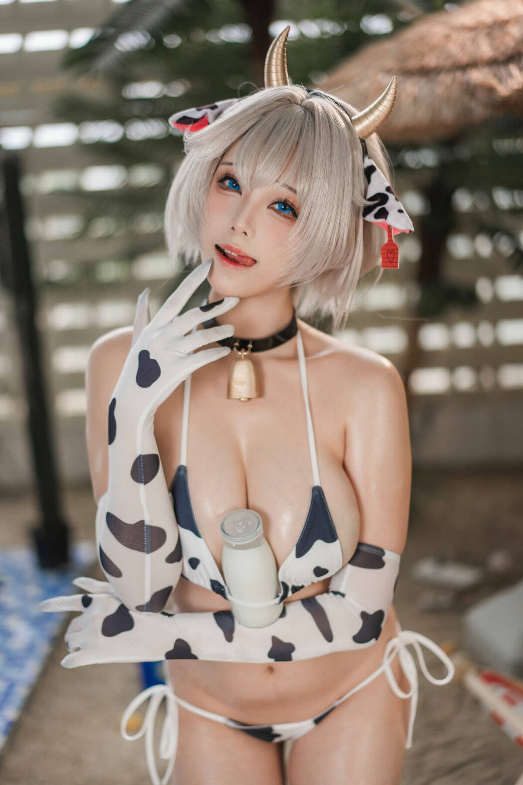 Coser@蜜汁猫裘 – 棕色尘埃 奶牛 Part02 (59P)