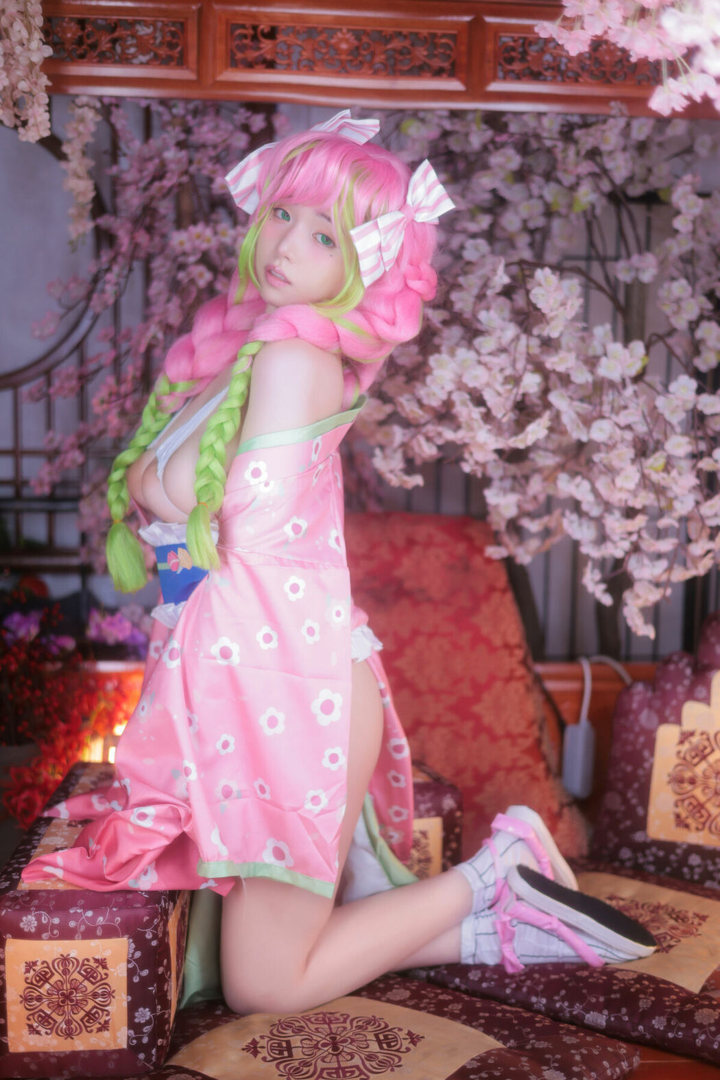 Yeon Woo 연우 – MITSURI Part03 (54P)