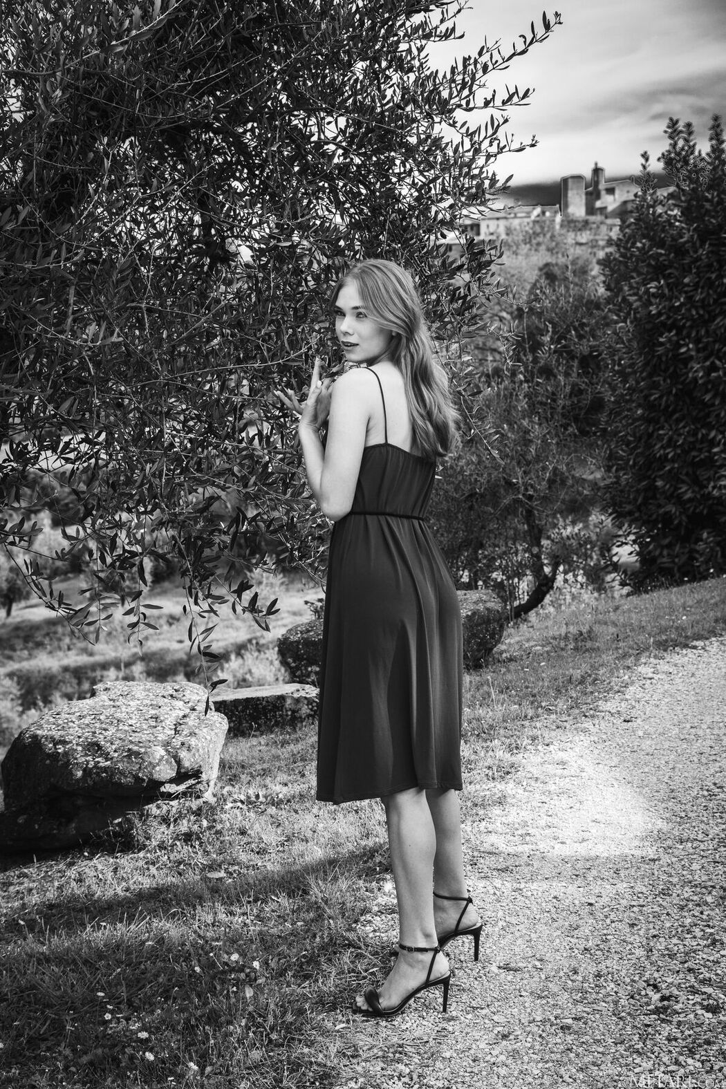 MetArt Luise – Harvest Heart Part02 (68P)