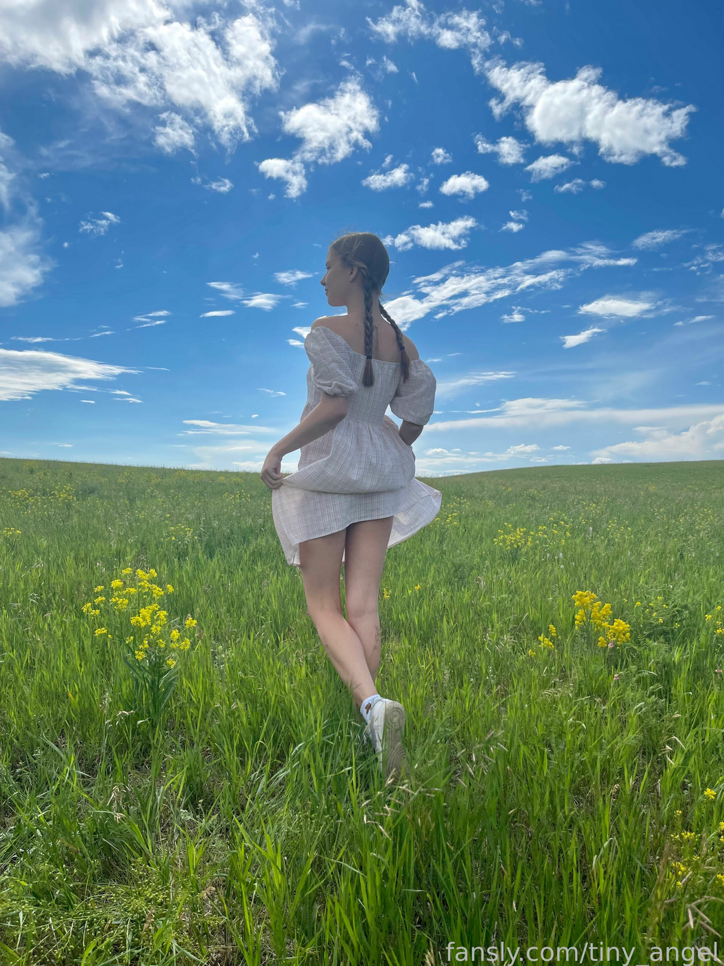 tinyangelx (tiny_angel)