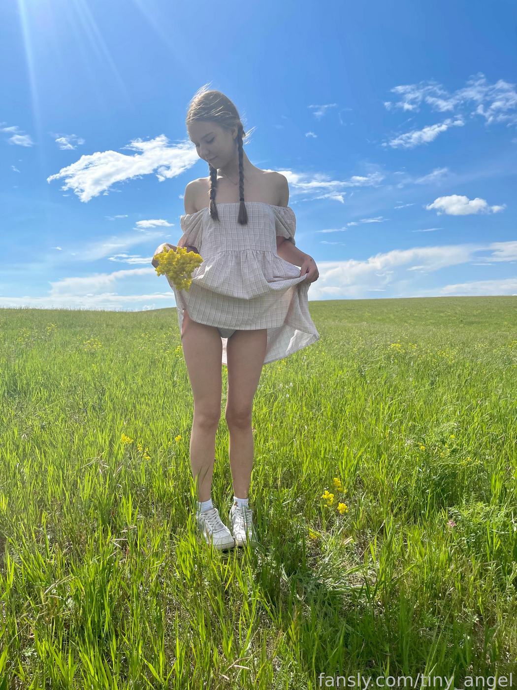 tinyangelx (tiny_angel)