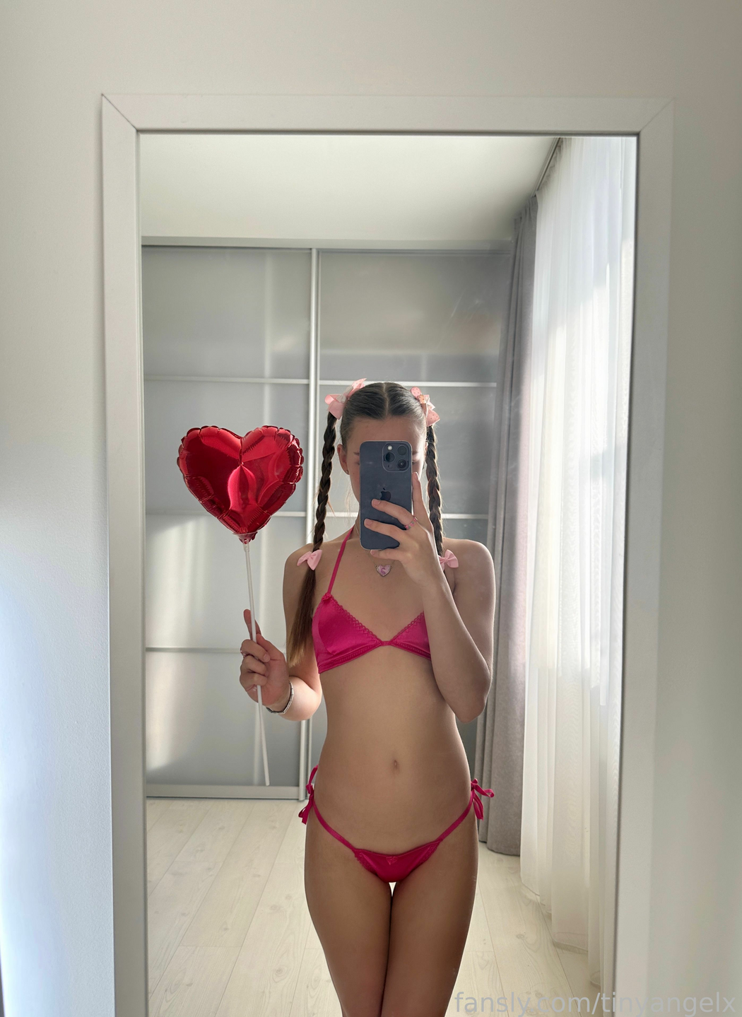 tinyangelx (tiny_angel)