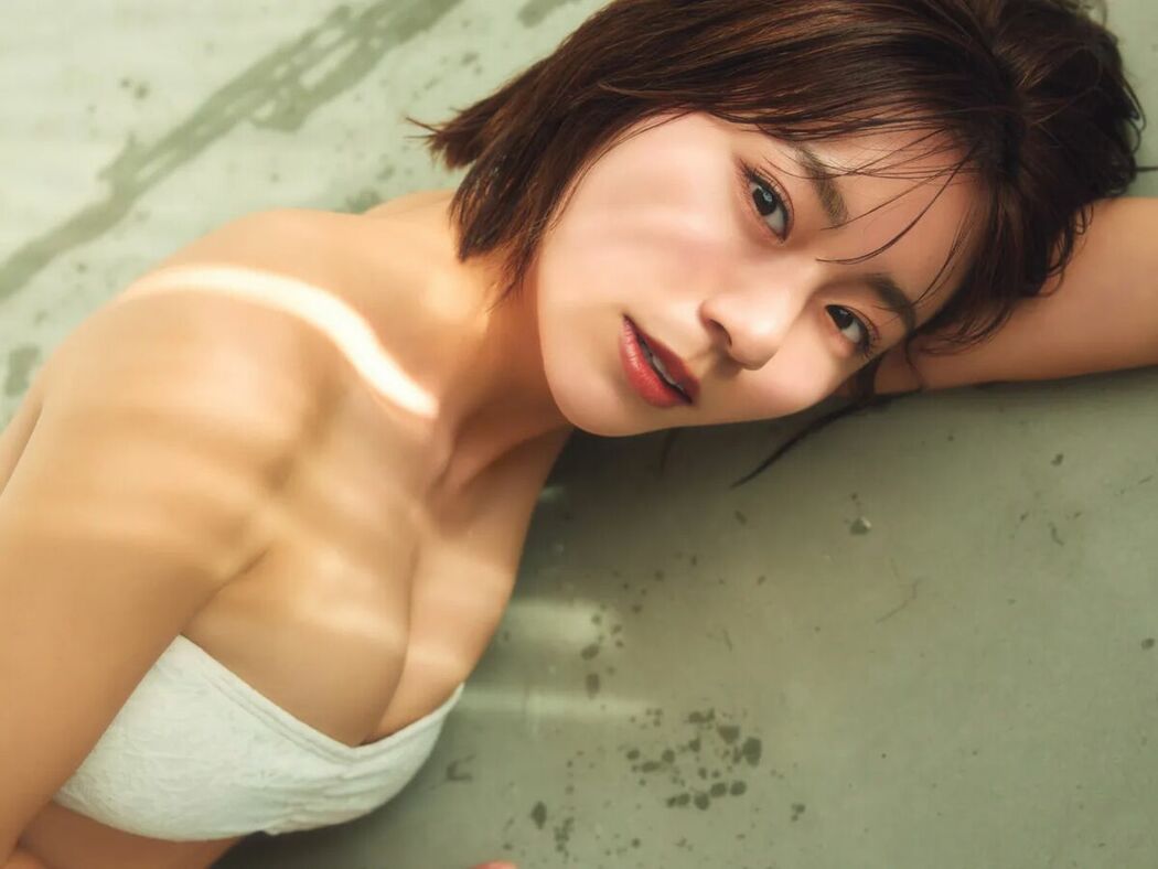 JP Miki Ide 井手美希 – Friday Digital Photobook Graduation 卒業 Vol.2 (88P)