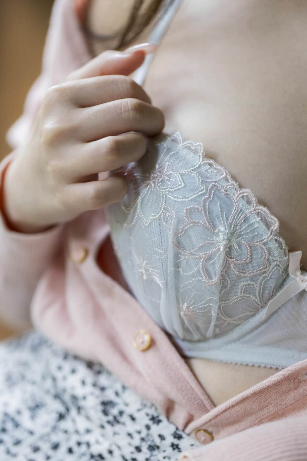 JP Ono Rikka 小野六花 – 写真集 あったまろ (85P)